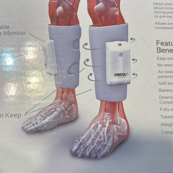 Circul8 pro mobile blood clot prevention, new - Picture 3 of 6